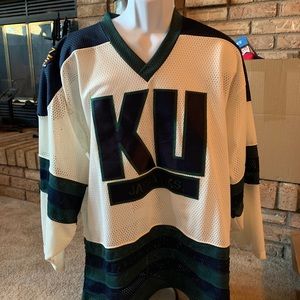 Genus K U Jayhawks Jersey size M/L